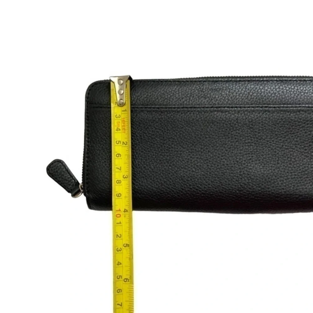 Coach black pebbled leather double zipper wristlet clutch bag